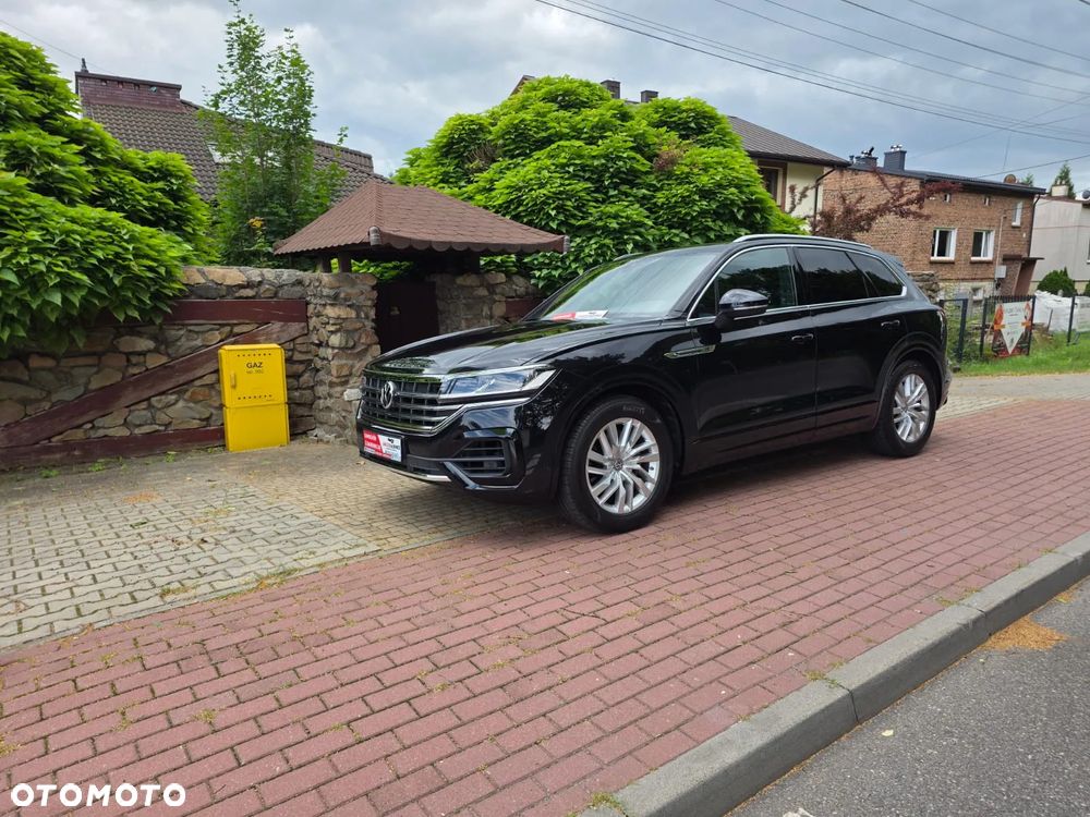 Volkswagen Touareg - 11