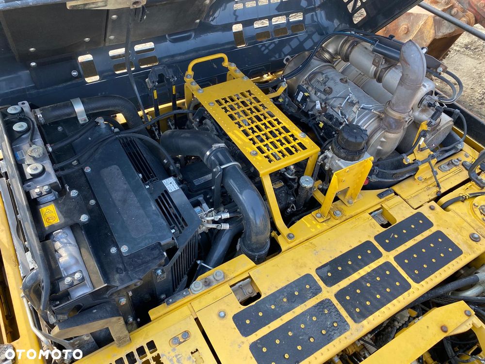 Komatsu PC360 - 13
