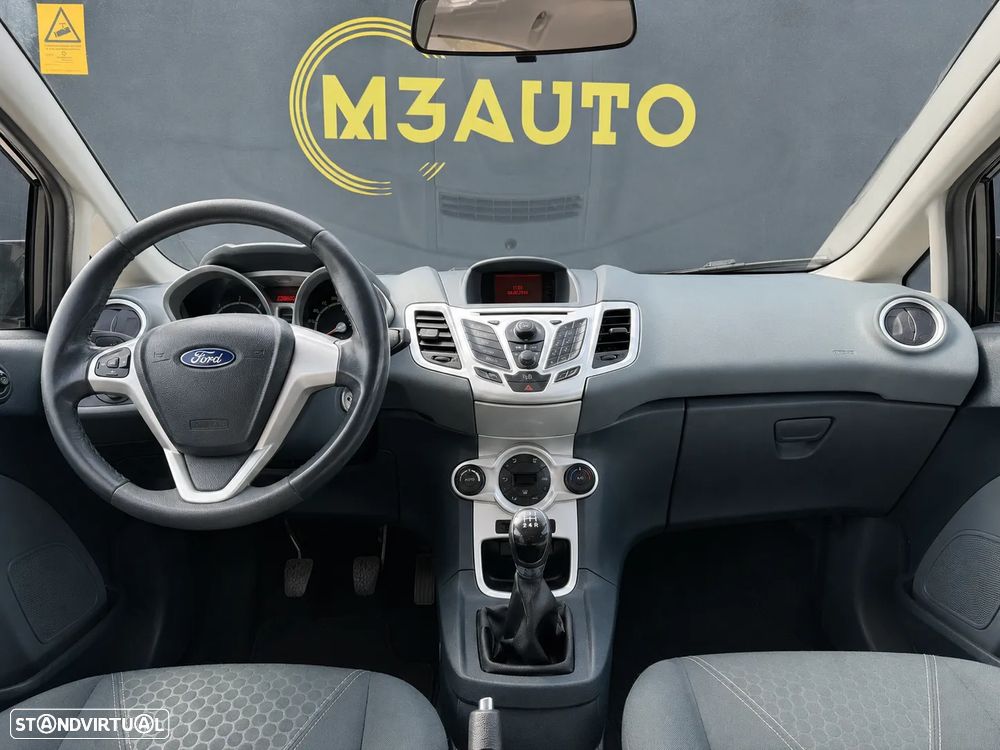 Ford Fiesta 1.4 TDCI Techno - 9