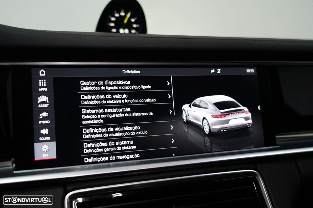 Porsche Panamera 4 E-Hybrid - 15