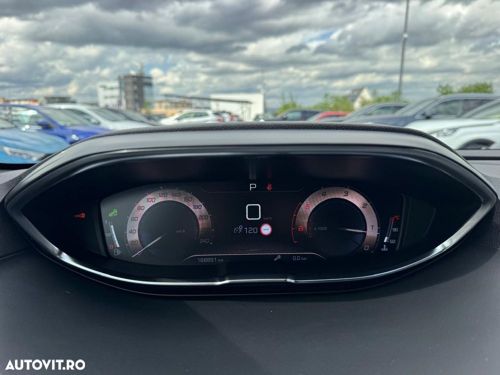 Peugeot 3008 BlueHDi 180 Stop & Start EAT8 GT - 30