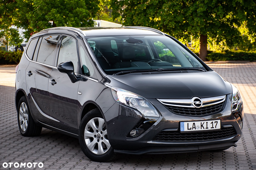 Opel Zafira - 8