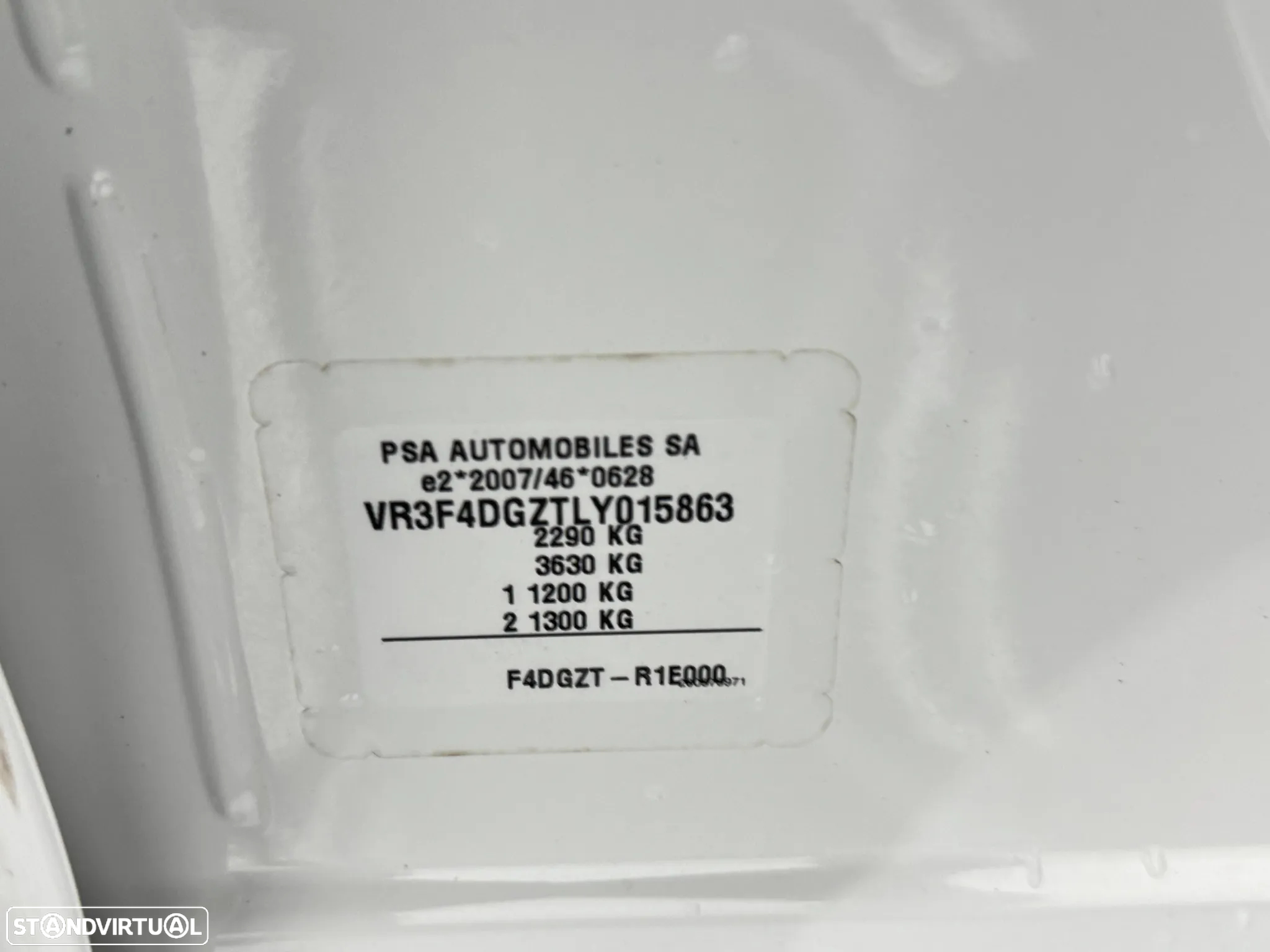 Peugeot 508 SW 1.6 Hybrid Allure e-EAT8 - 24