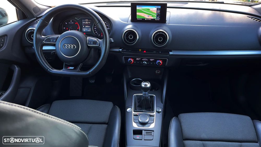Audi A3 Sportback 2.0 TDI S-line - 32