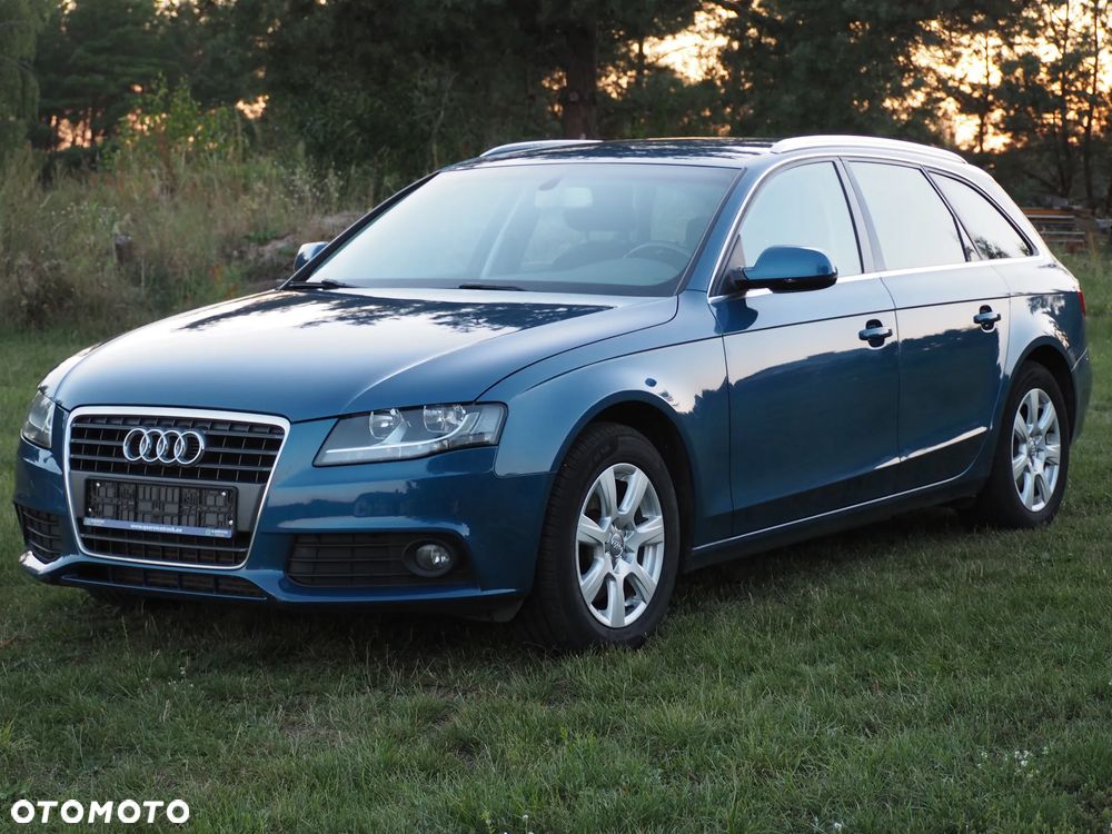 Audi A4 Avant 2.0 TDI DPF Ambiente - 13