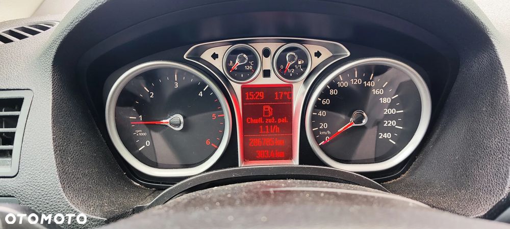 Ford Kuga 2.0 TDCi 2x4 Trend - 13