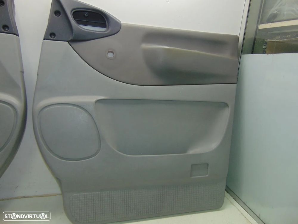 Mitsubishi L400 quartelas - 3