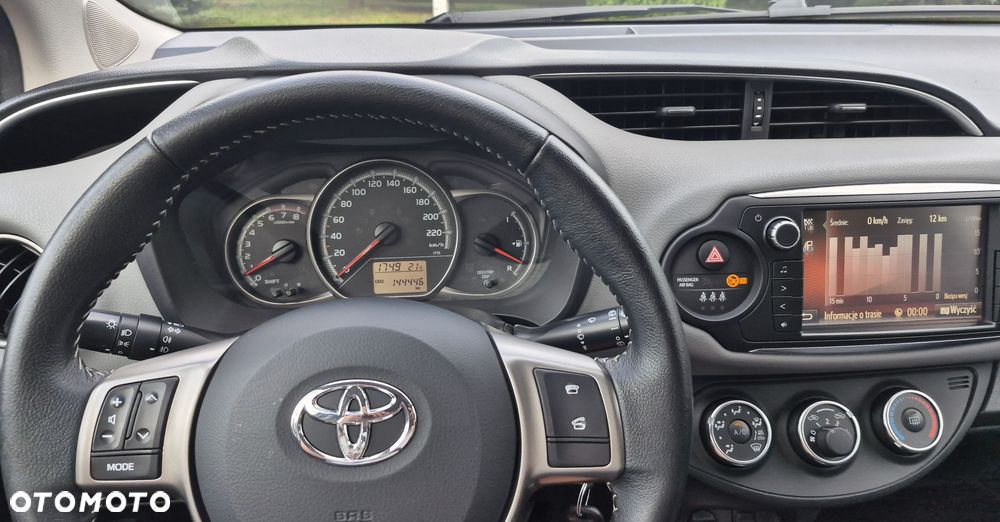 Toyota Yaris 1.33 VVT-i Comfort - 10