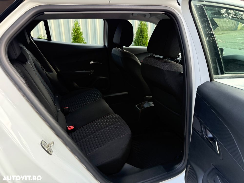 Peugeot 2008 1.5 BlueHDI FAP Active - 17