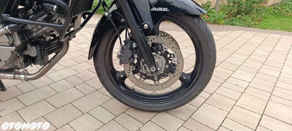 Suzuki V-STROM - 29