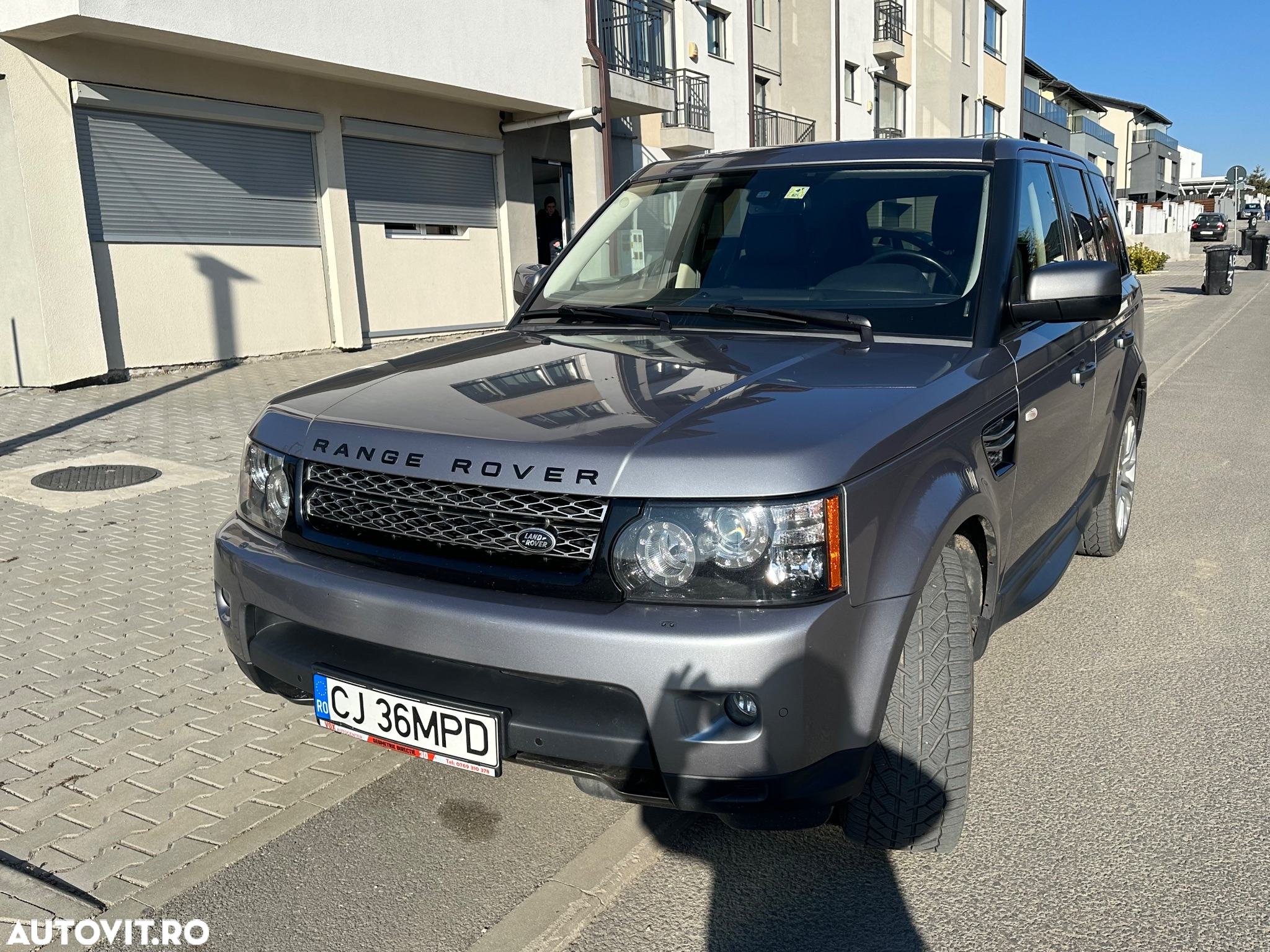 Land Rover Range Rover Sport 3.0 TDV6 - 4