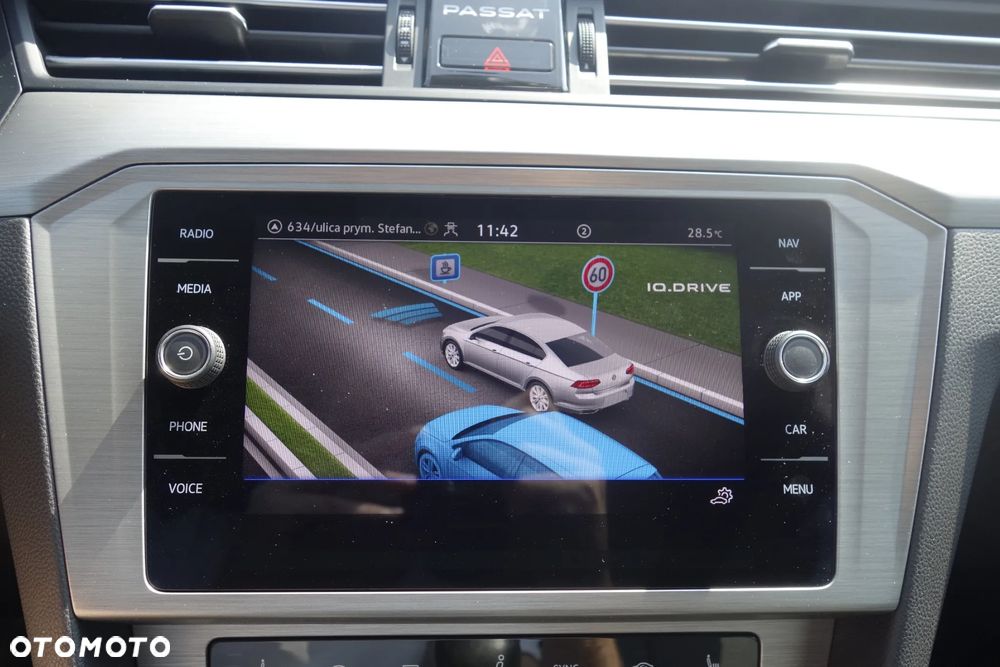 Volkswagen Passat ver-2-0-tdi-evo-business - 21