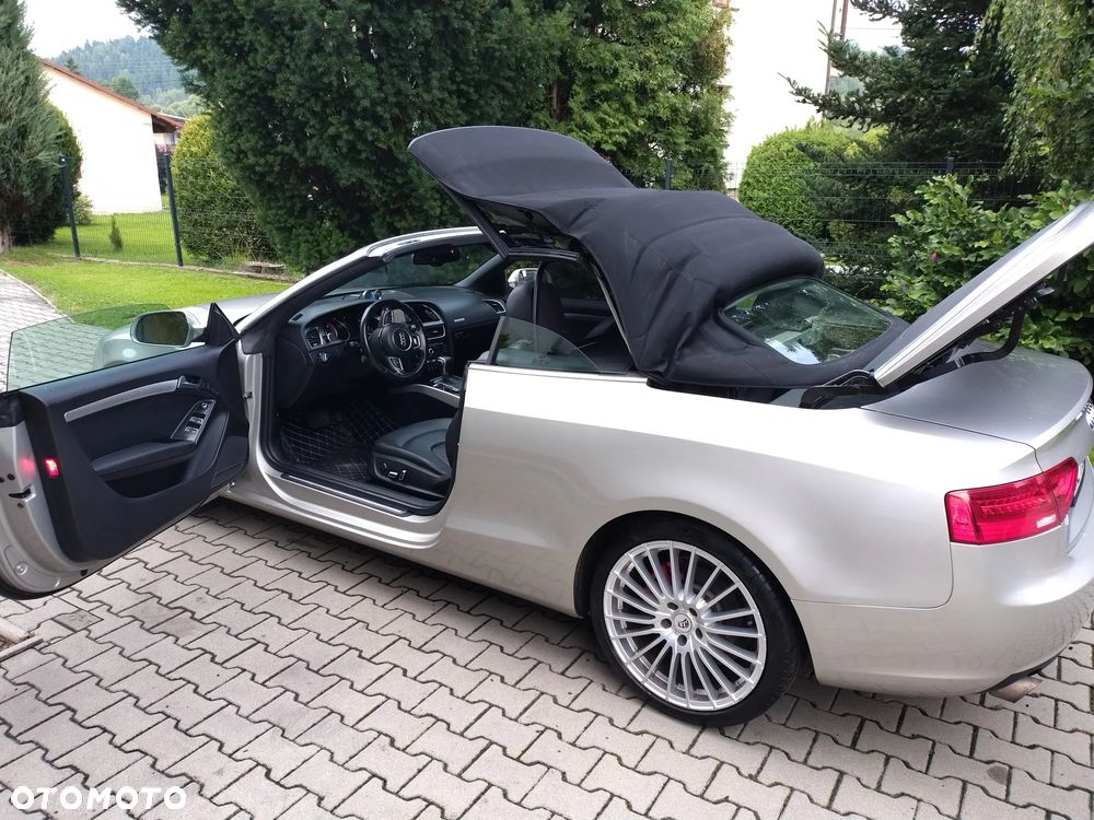 Audi A5 Cabrio 2.0 TFSI quattro S tronic - 11