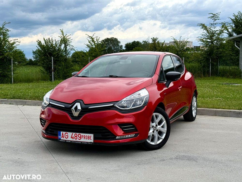 Renault Clio - 1