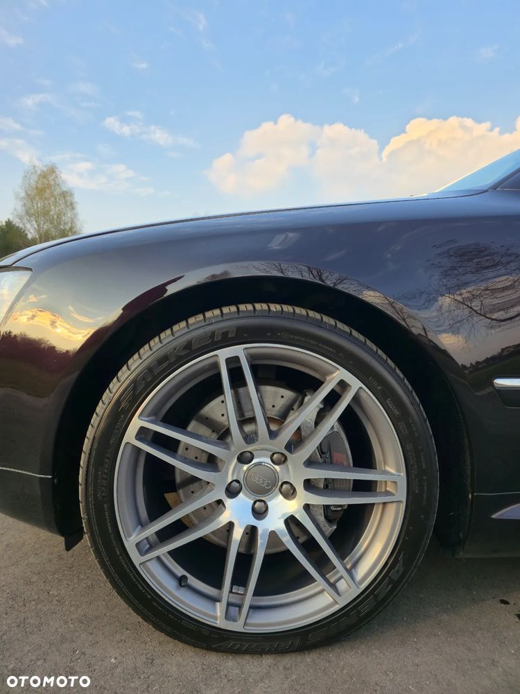 Audi A8 4.2 TDI L Quattro - 28