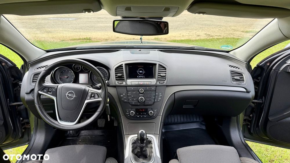 Opel Insignia 1.8 Sport - 8