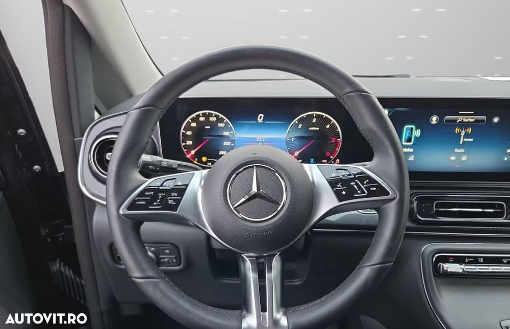 Mercedes-Benz V 220 d Lang 9G-TRONIC - 10