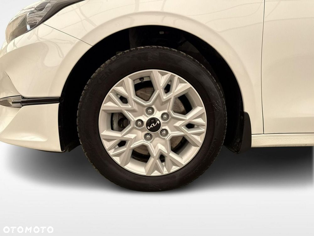 Kia Ceed - 21