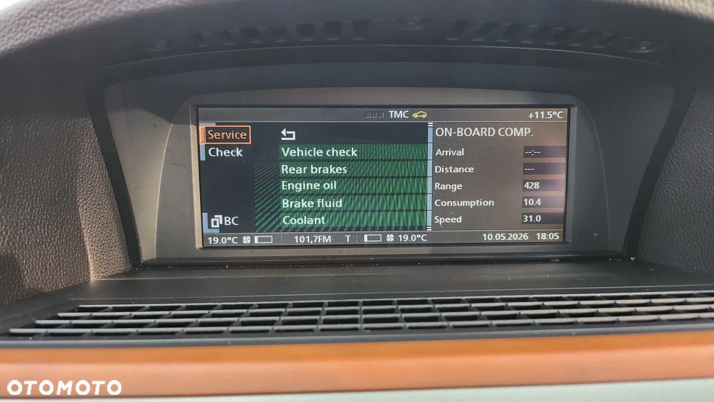 BMW Seria 7 740d - 36