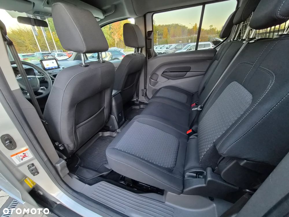 Ford Transit Connect - 20