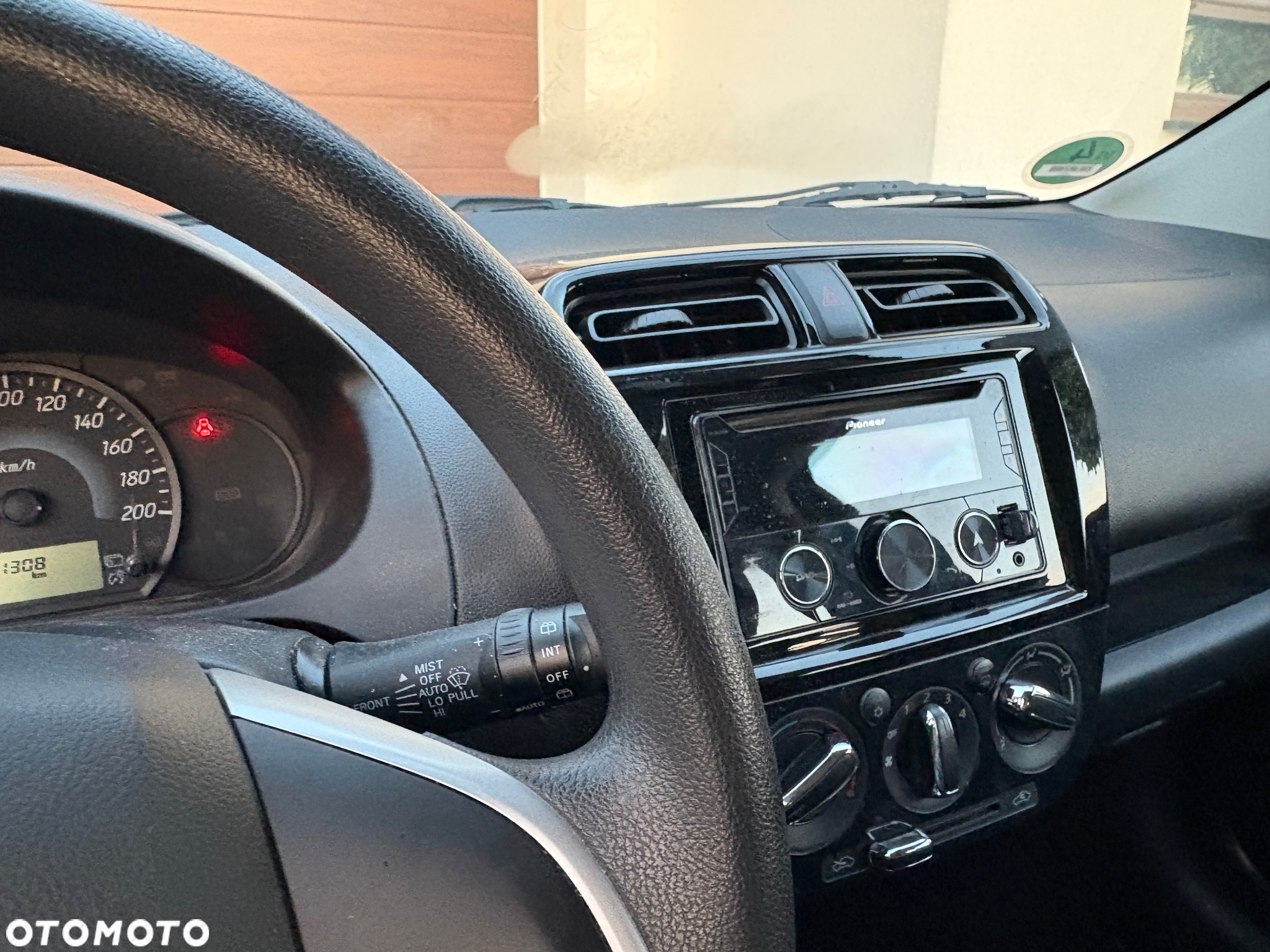 Mitsubishi Space Star 1.2 Select - 25