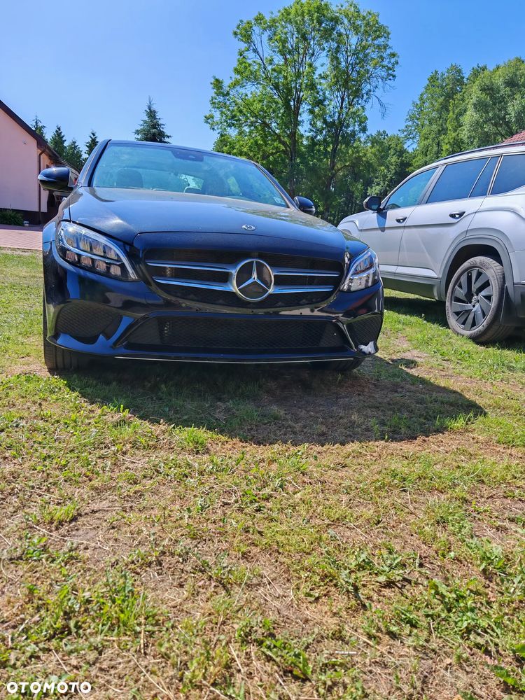 Mercedes-Benz Klasa C 400 4MATIC 9G-TRONIC - 2