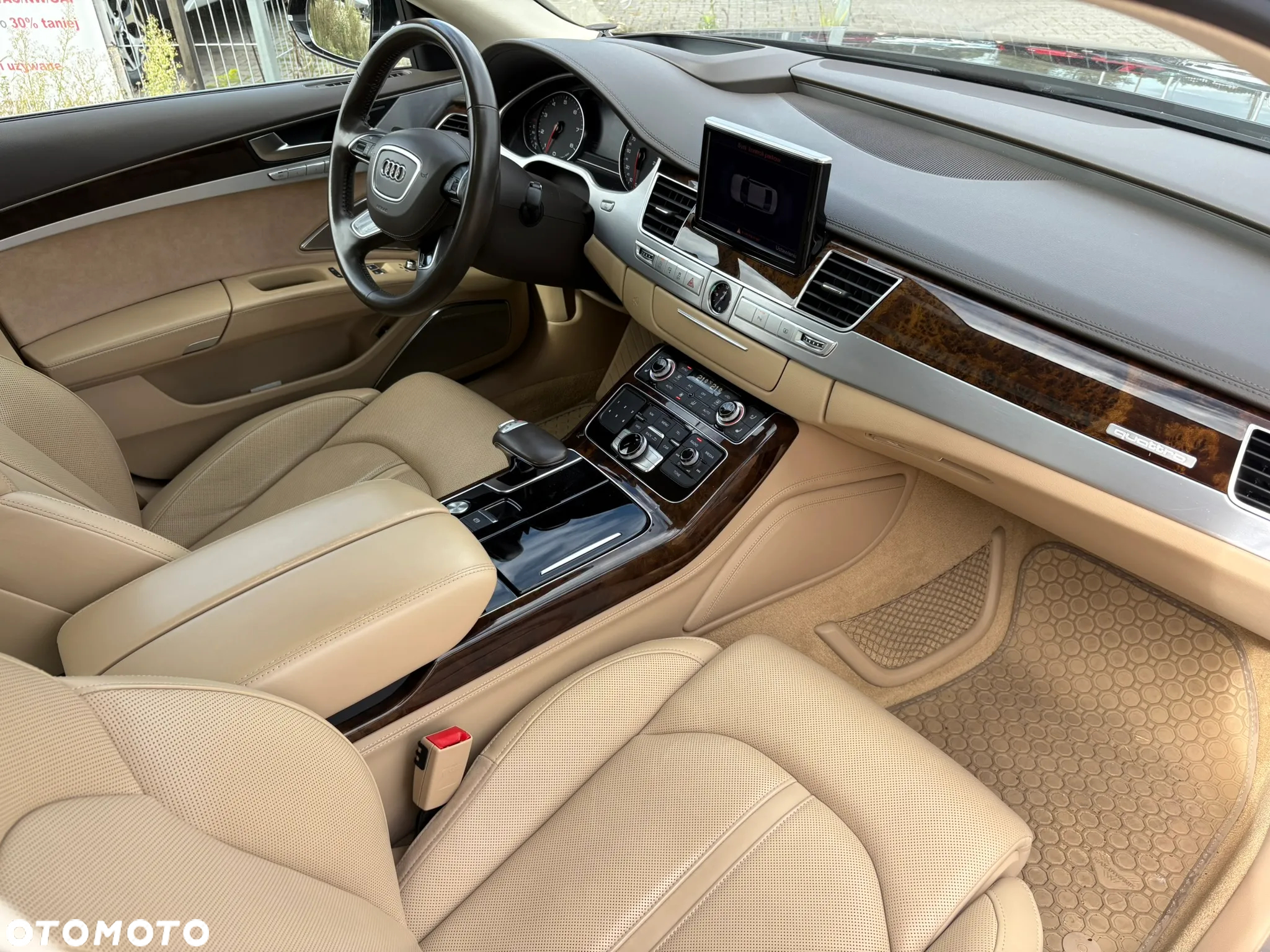 Audi A8 4.0 TFSI L Quattro - 33