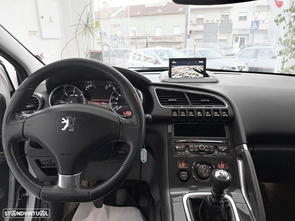 Peugeot 3008 1.6 HDi Allure - 14