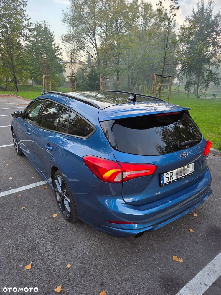 Ford Focus - 2