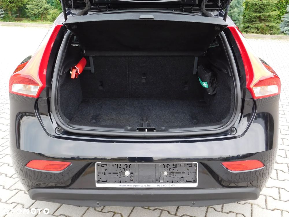 Volvo V40 T2 Kinetic - 10