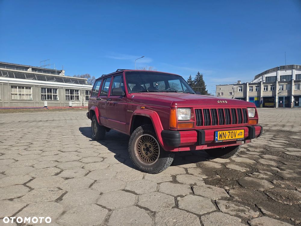 Jeep Cherokee 4.0 Limited - 1