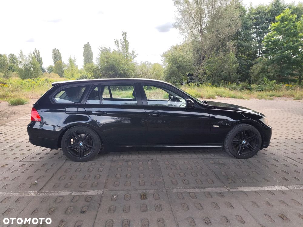 BMW Seria 3 318d - 10