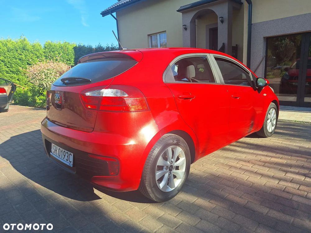 Kia Rio 1.2 L Business Line - 18