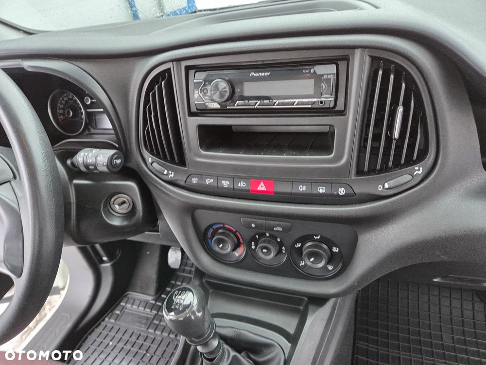 Fiat Doblo Dynamic - 26