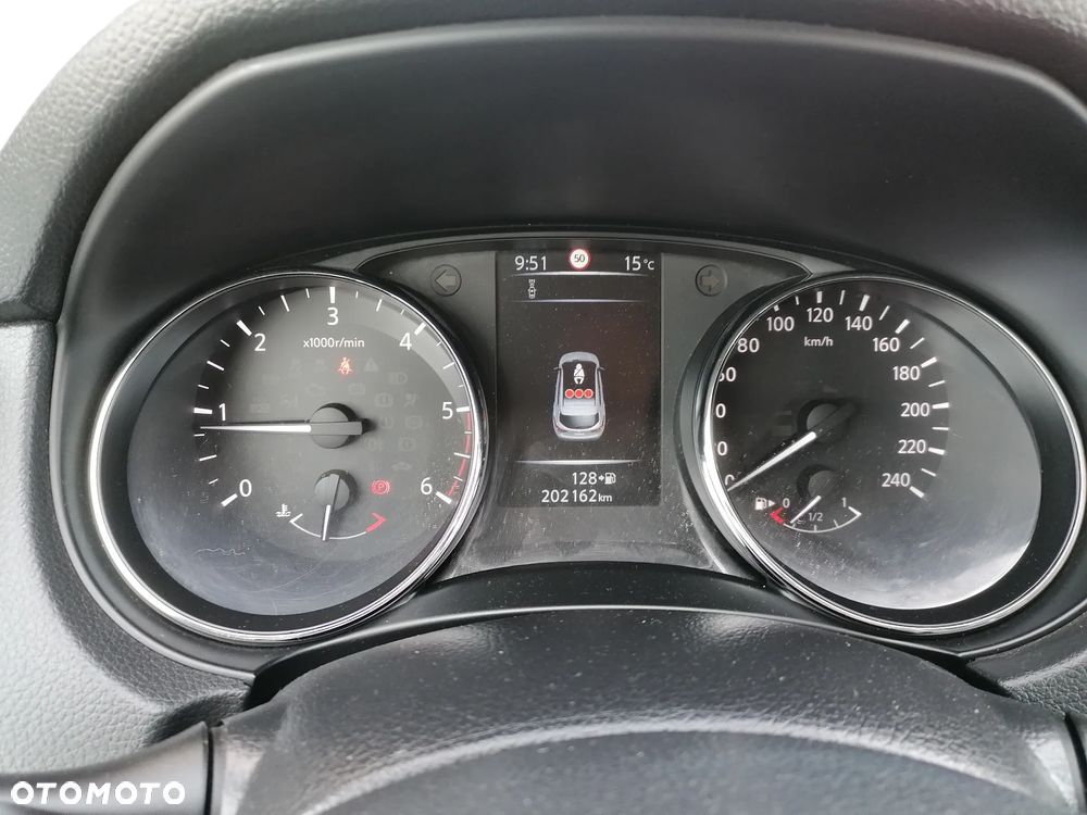 Nissan Qashqai 1.6 DCi Acenta EU6 - 12