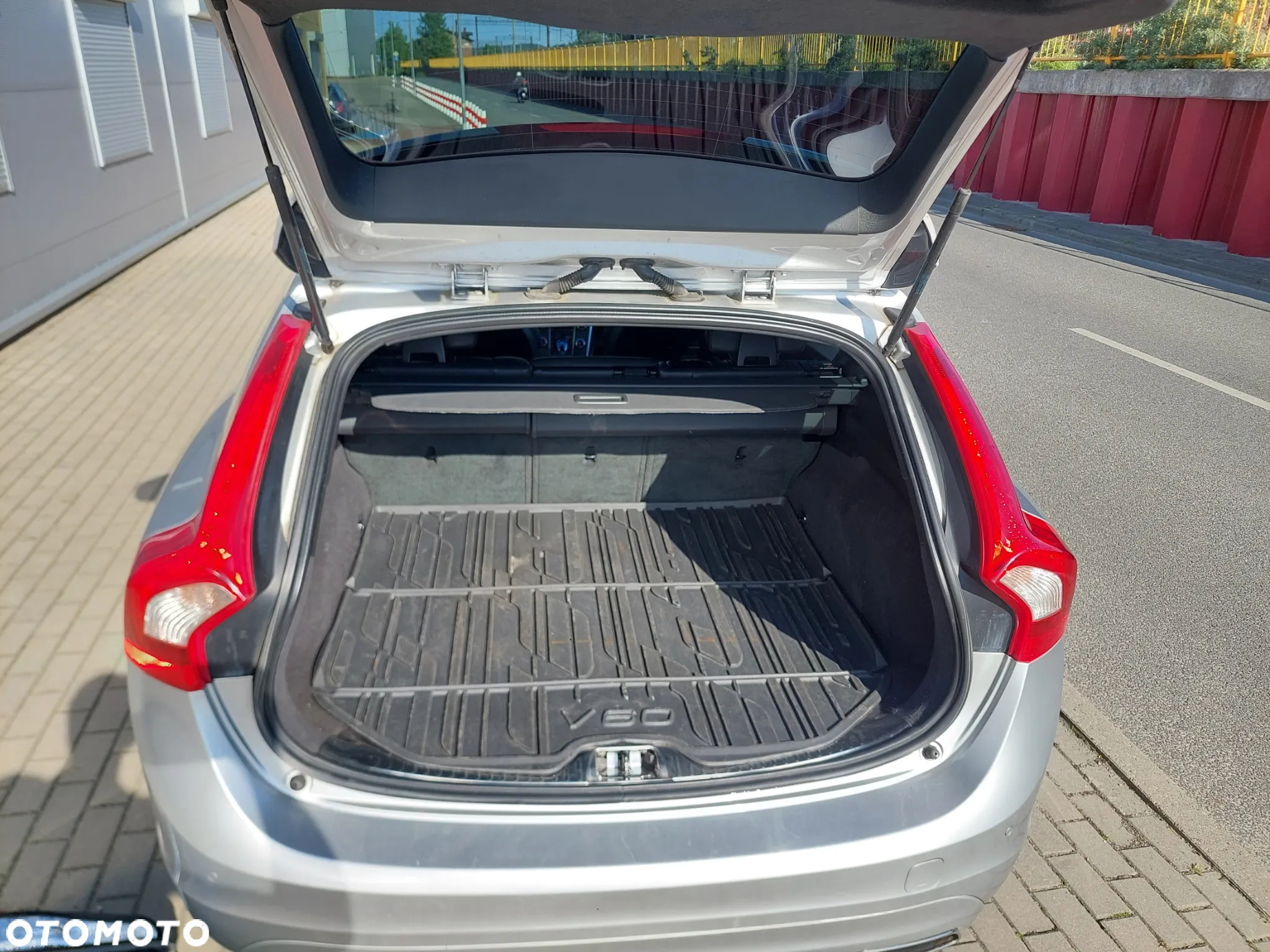 Volvo V60 D4 AWD Drive-E Summum - 12