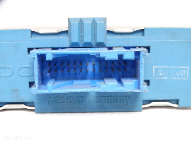 BMW 8 E31  7 E32  5 E34  3 E36  Moduł Sterownik Tempomatu  65711387625 1387625 65711387625 1387625  BMW  840i 730i 735i 740i 750i 518i 525i 530i 535i 540i 318i 320i 325i 316i - 4