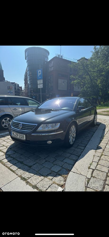 Volkswagen Phaeton - 2