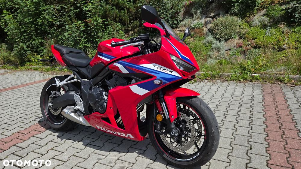 Honda CBR - 3