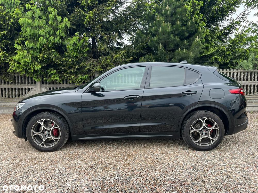 Alfa Romeo Stelvio 2.2 JTDM Executive Q4 - 4