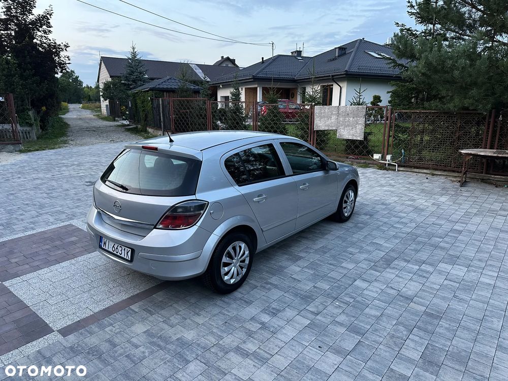 Opel Astra 1.4 Edition - 4