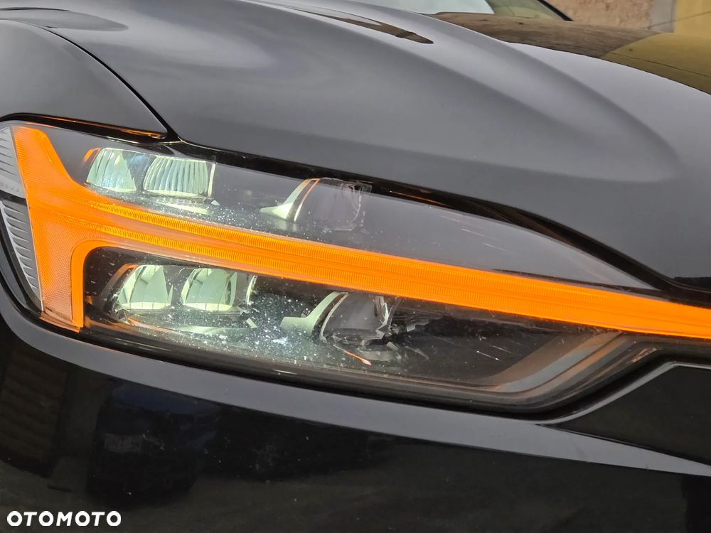 Volvo XC 60 D4 Momentum Pro - 32