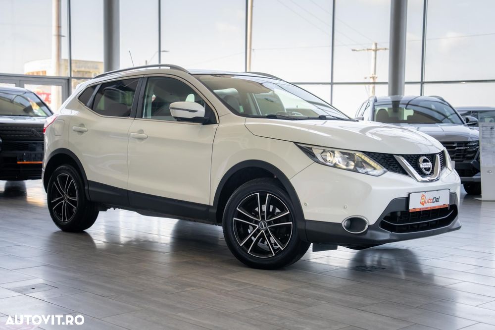 Nissan Qashqai - 25