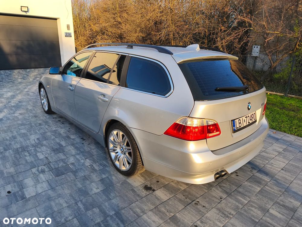 BMW Seria 5 525i - 6
