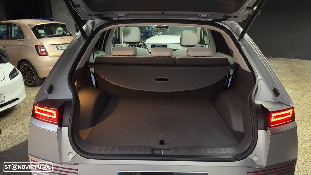 Hyundai Ioniq 5 77,4 kWh 4WD Uniq - 11
