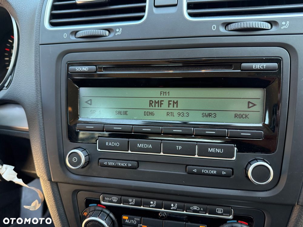 Volkswagen Golf 1.4 TSI Highline - 25