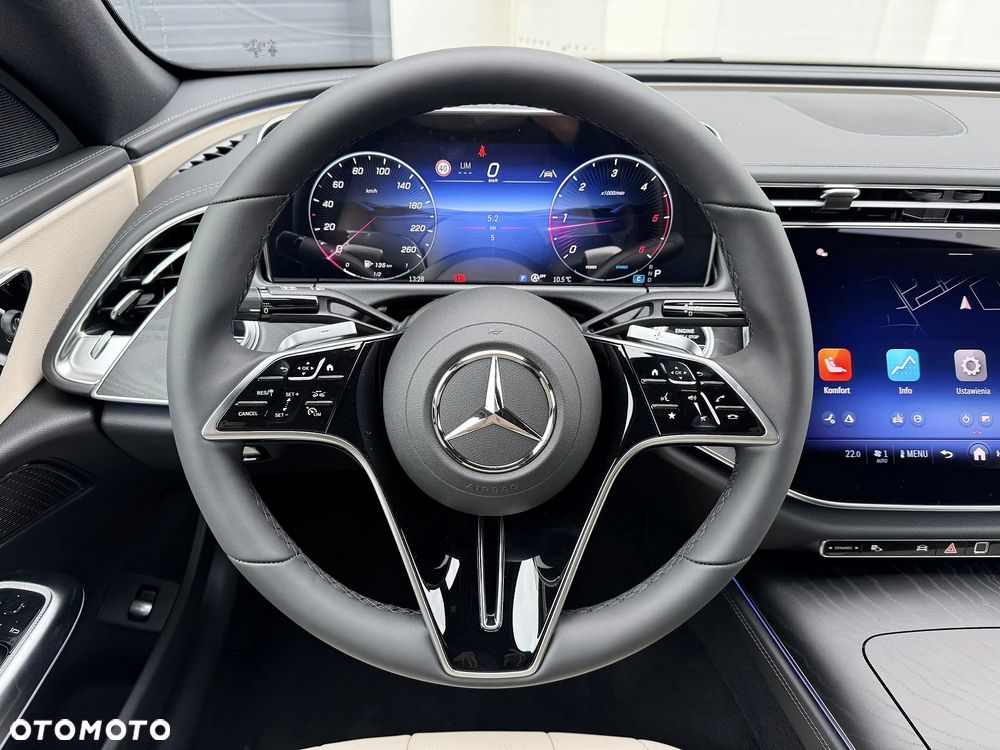 Mercedes-Benz Klasa E - 16