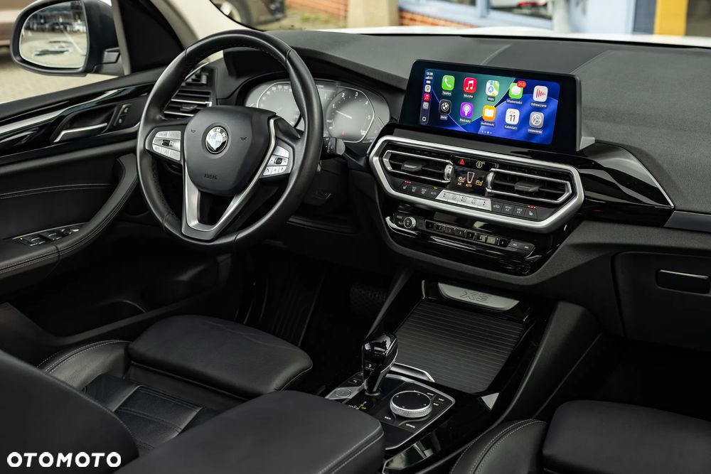 BMW X3 sDrive18d sport - 25
