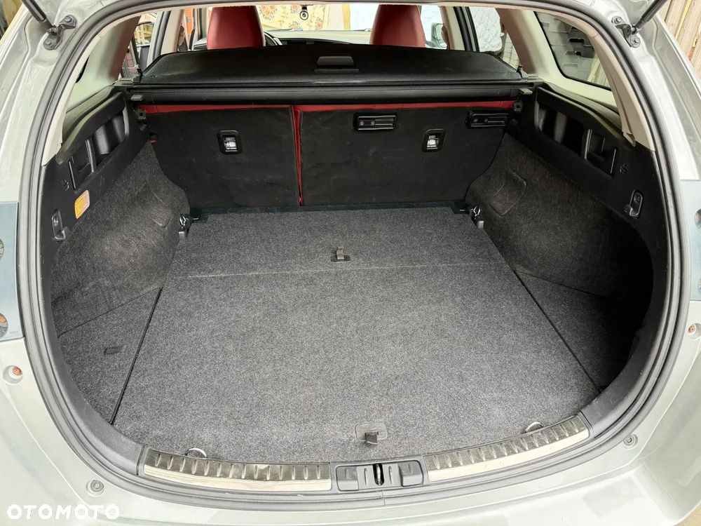 Toyota Auris Hybrid 135 Premium - 21