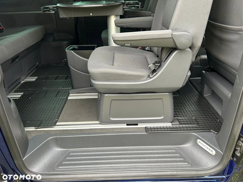 Volkswagen Multivan TDI L1 United - 14